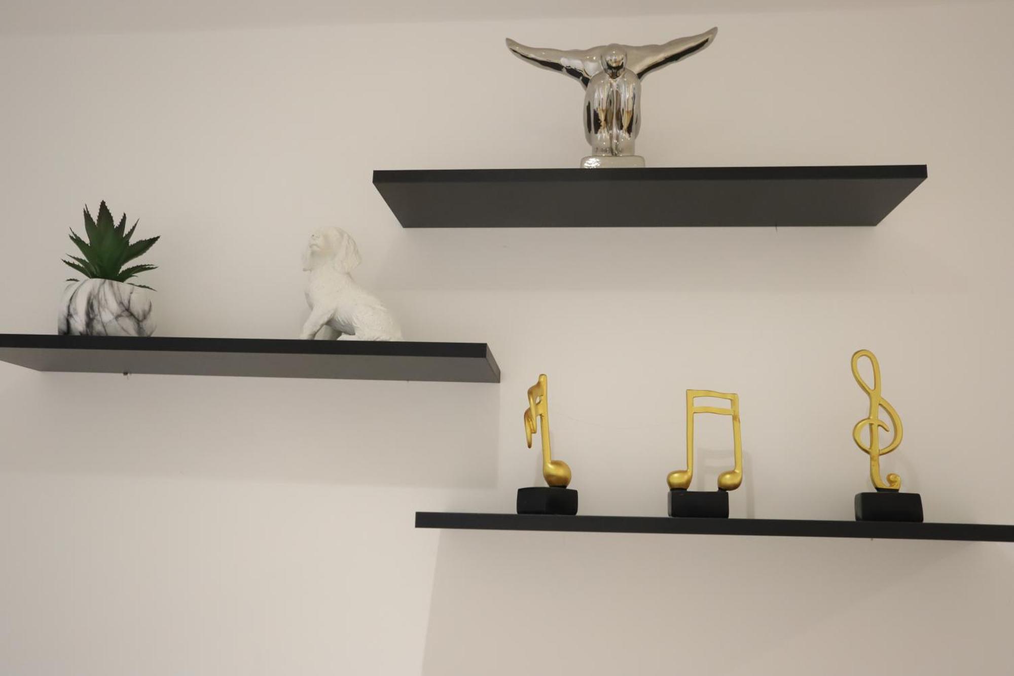 Spacious 3-Story Retreat With Rooftop Terrace And Modern Amenities London Exteriör bild